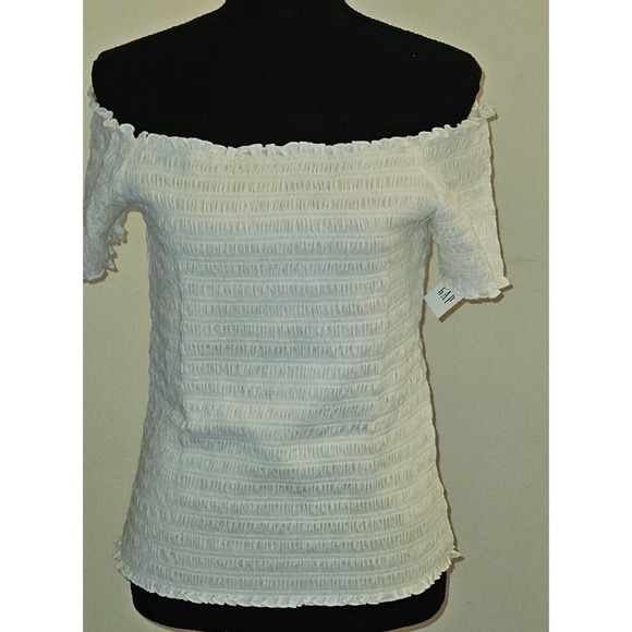 Gap Smocked Off-Shoulder Top Short Sleeves Woman's White Size X- Large NWT. - Picture 3 of 6